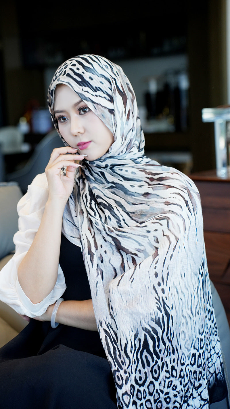 OLIVA Marbled Print Hijab